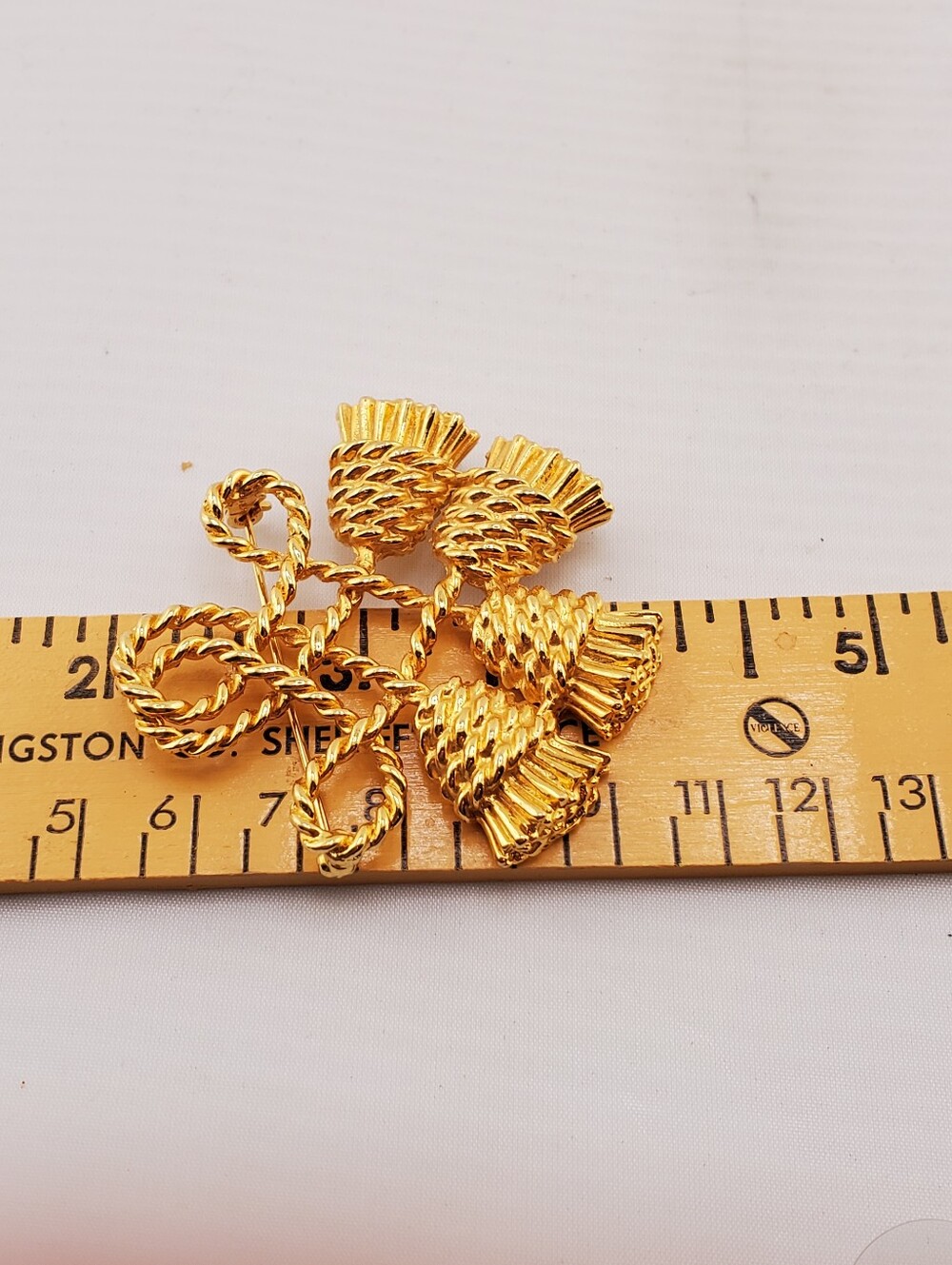 Scottish Thistle Braided Rope Brooch - Picture 4 of 4